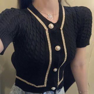 Short-sleeve Buttoned Cable Knit Top
