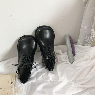 Wide Toe Cap Lace-up Derby Shoes
