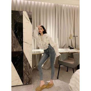 Ruffle Blouse / Skinny Jeans