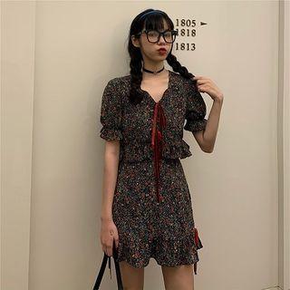 Set: Floral Puff-sleeve Cropped Blouse + Floral High-waist Skirt As Shown In Figure - One Size