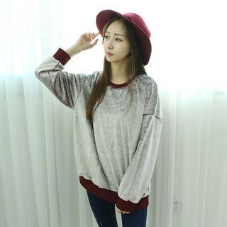 Contrast-trim Loose-fit Furry Pullover