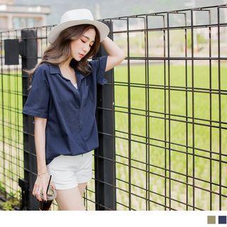 Short Sleeve Pocket Blouse