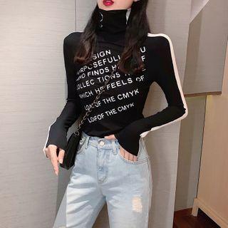 Turtleneck Contrast Trim Lettering T-shirt