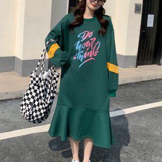 Lettering Ruffle Hem Midi Sweatshirt Dress