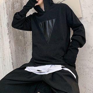 Triangle-accent Hoodie