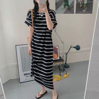 Round-neck Striped Short-sleeve Dress