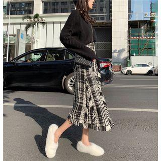 Drop-shoulder Distressed Knit Sweater / Fringed Plaid A-line Skirt