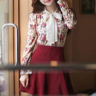 Tie-neck Bell-cuff Floral Blouse