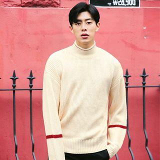Mock-neck Contrast-trim Loose-fit Sweater