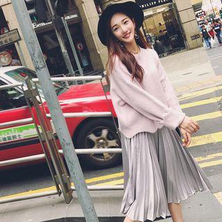Set: Scallop Hem Sweater + Midi Accordion Pleated Skirt