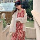 V-neck Daisy Print Sleeveless A-line Dress