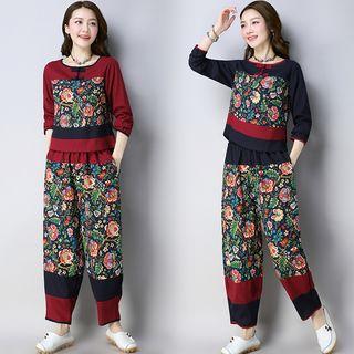 Set: 3/4-sleeve Patterned Top + Harem Pants