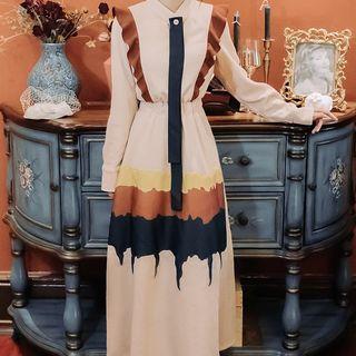 Ruffled Color Panel Midi Knit Dress