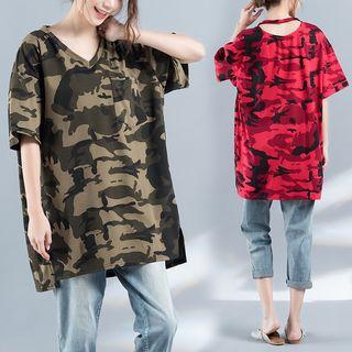 Camouflage Oversized V-neck Short-sleeve T-shirt