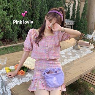 Plaid Puff-sleeve Blouse / A-line Mini Skirt