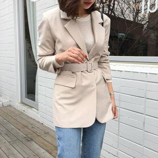 Hidden-button Jacket With Belt