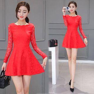 Lace Trim Scallop Neck Long Sleeve Mini Dress