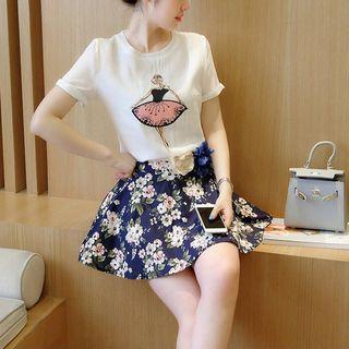 Set: Printed Short Sleeve T-shirt + Floral A-line Skirt
