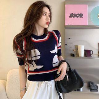 Short-sleeve Printed Light Knit Top