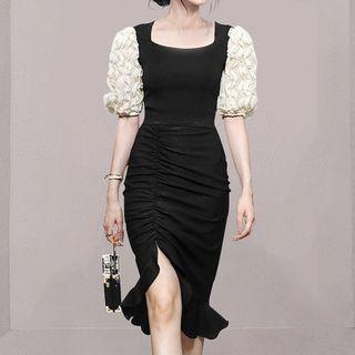 Set: Puff-sleeve Two-tone Blouse + Ruffle Hem Pencil Skirt