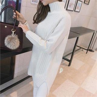Mock-neck Dip-back Long Knit Top