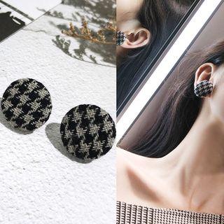 Patterned Stud Earring