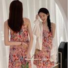 Floral V-line Spaghetti Strap Dress