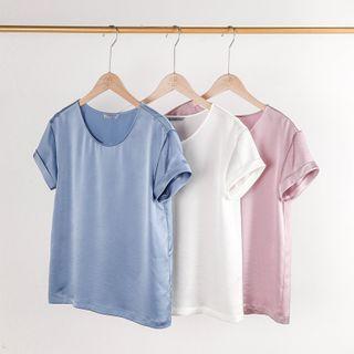 Plain Satin Short-sleeve Top