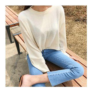 Round-neck Dip-back Long Sleeve T-shirt