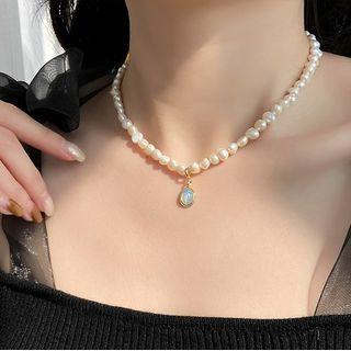 Pendant Faux Pearl Choker Gold - One Size