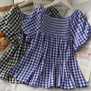 Off-shoulder Checker Loose Top