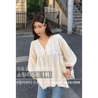 V-neck Frey-hem Blouse