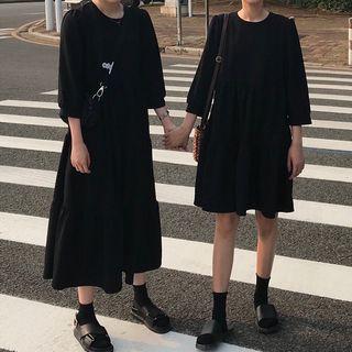 3/4-sleeve Plain Dress / Midi Dress