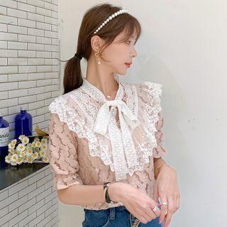 Short-sleeve Ruffle Lace Blouse