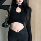Long-sleeve Cut-out Cropped T-shirt Black - One Size