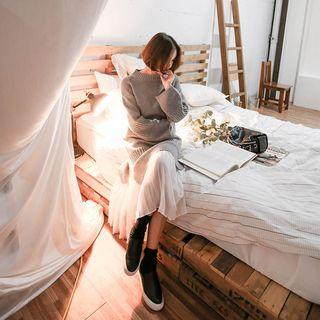 Ruffle-hem Layered Knit Dress