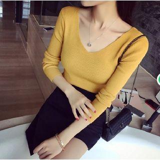 Plain V-neck Long Sleeve Knit Top