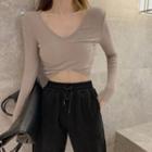 Long-sleeve V-neck Top / Drawstring Sweatpants