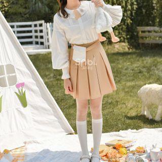 Plain Shirt / High Waist Pleat Skirt