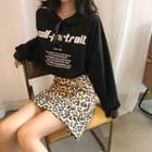 Long Sleeve Printed Tee / Leopard Printed Skirt