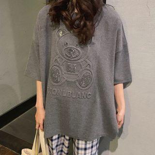 Elbow-sleeve Bear Embossed T-shirt
