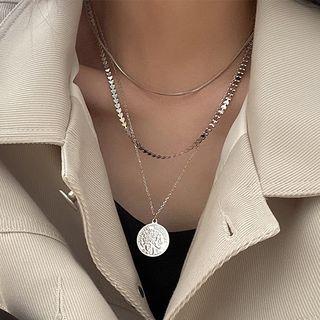 Embossed Disc Pendant Layered Necklace 1 Set - Silver - One Size