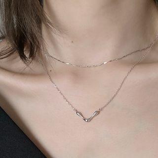 925 Sterling Silver V Shape Pendant Choker