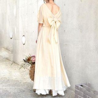 Short-sleeve Bow-back Maxi A-line Dress