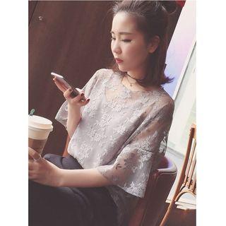 Set: Plain Lace Elbow Sleeve T-shirt + Camisole Top