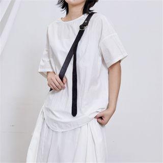 Button Back Ruched Short-sleeve Tee