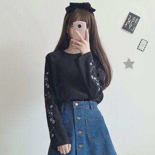 Long-sleeve Embroidered Floral T-shirt