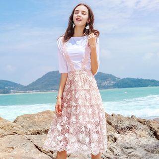 Set: Plain Elbow Sleeve T-shirt + Lace Suspender Skirt
