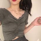 Short-sleeve Crinkled Cropped T-shirt