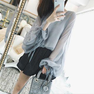 Set: Camisole Top + T-shirt